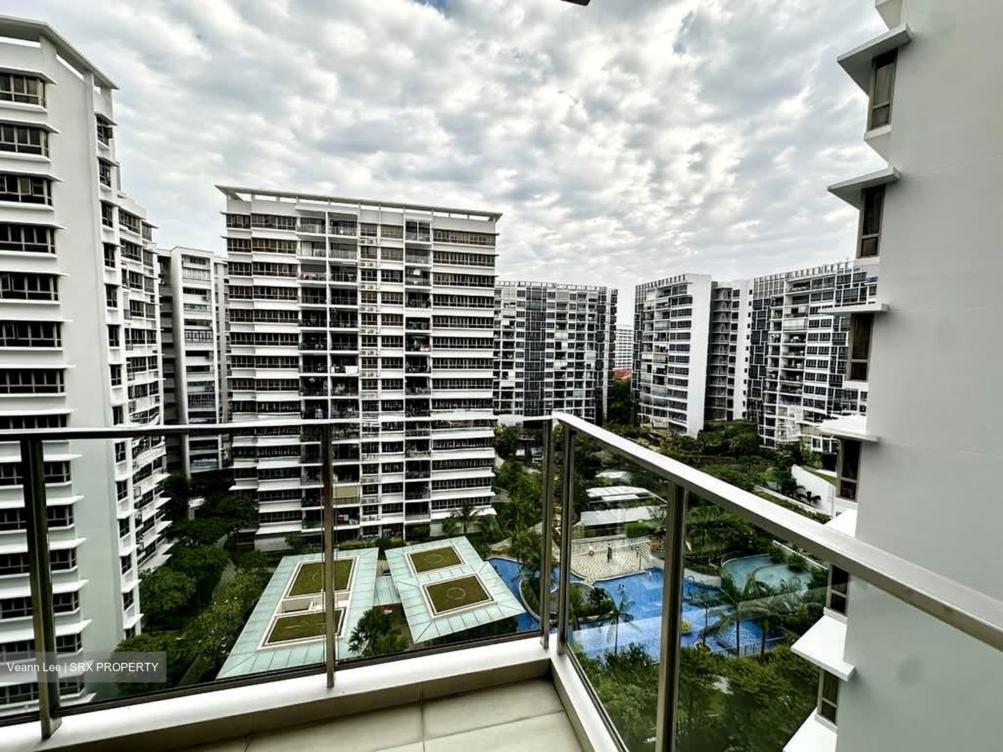 Waterfront Gold (D16), Condominium #551615961